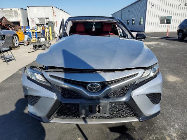 2019 TOYOTA CAMRY XSE #3304022584