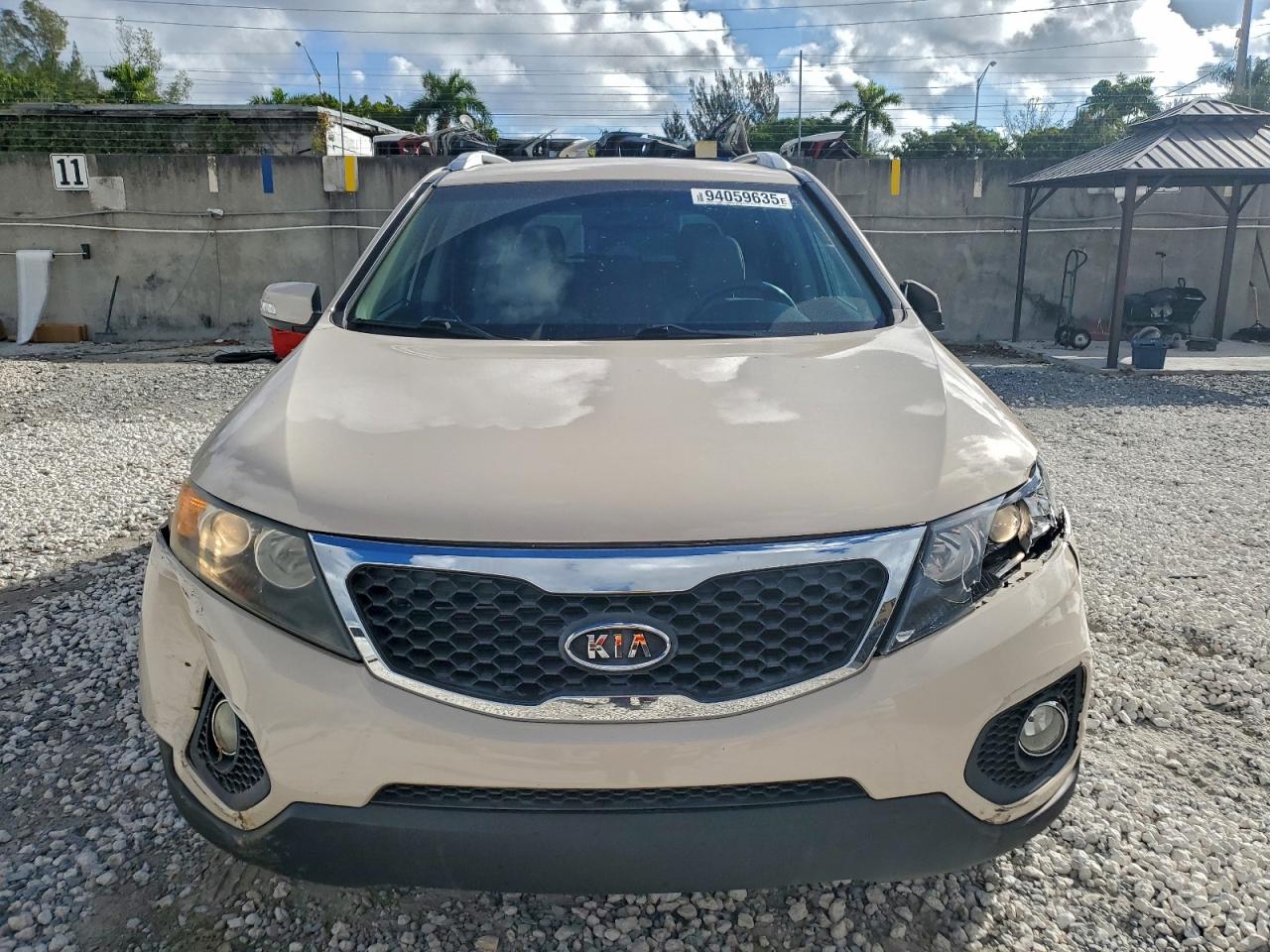 Lot #3309509571 2011 KIA SORENTO BA