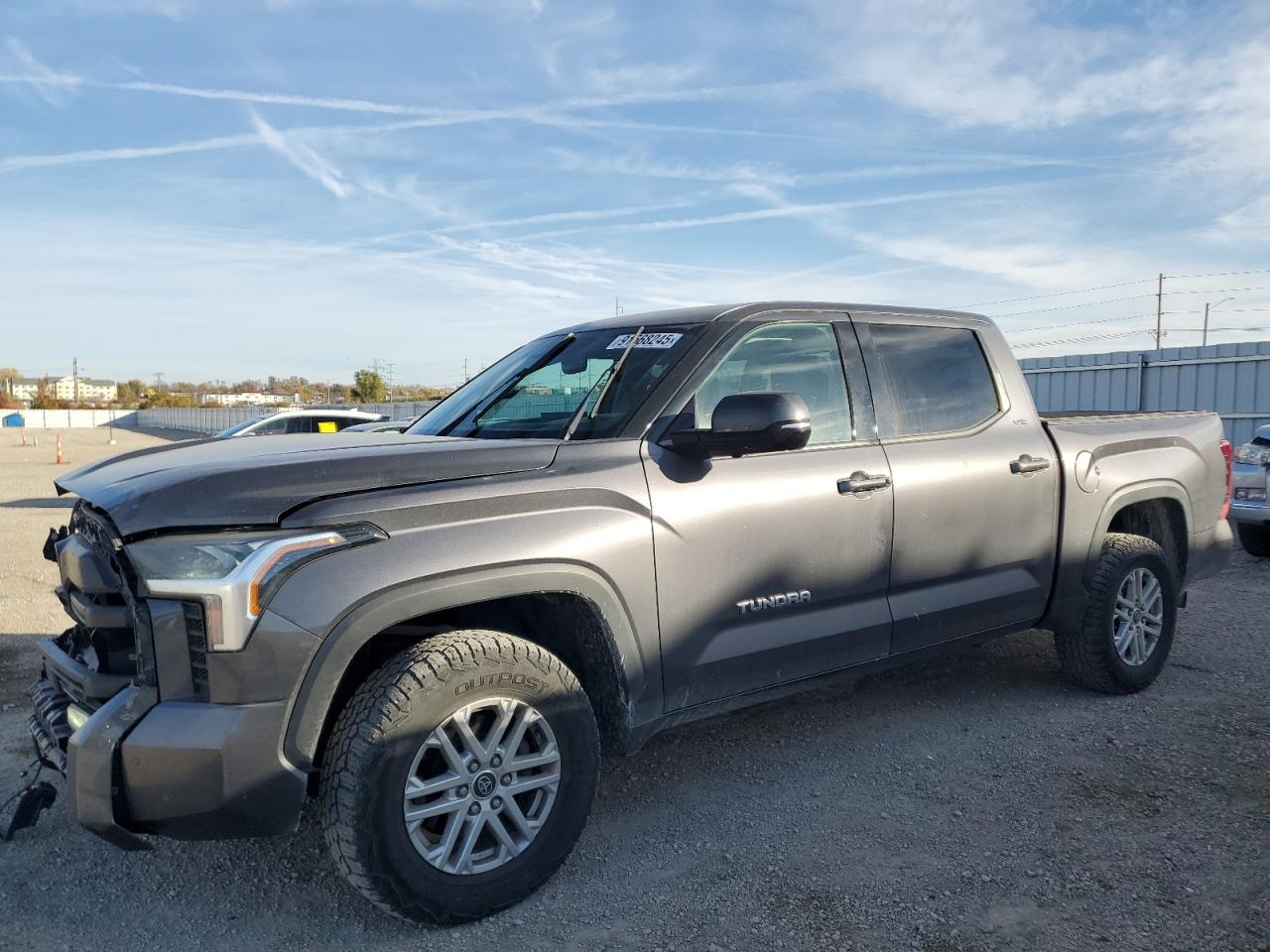 TOYOTA TUNDRA CREWMAX SR