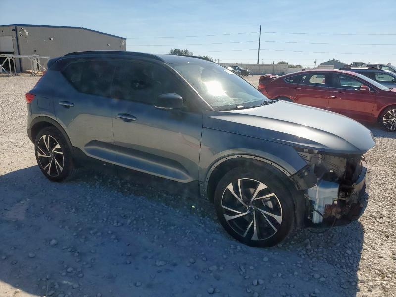 2019 VOLVO XC40 T4 R- - YV4AC2HM7K2106237