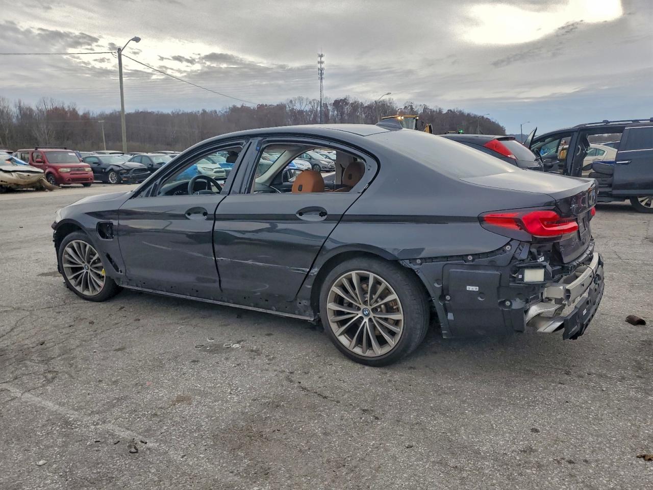 BMW 5 SERIES 530XE