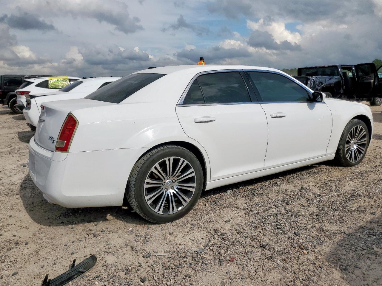 CHRYSLER 300S S