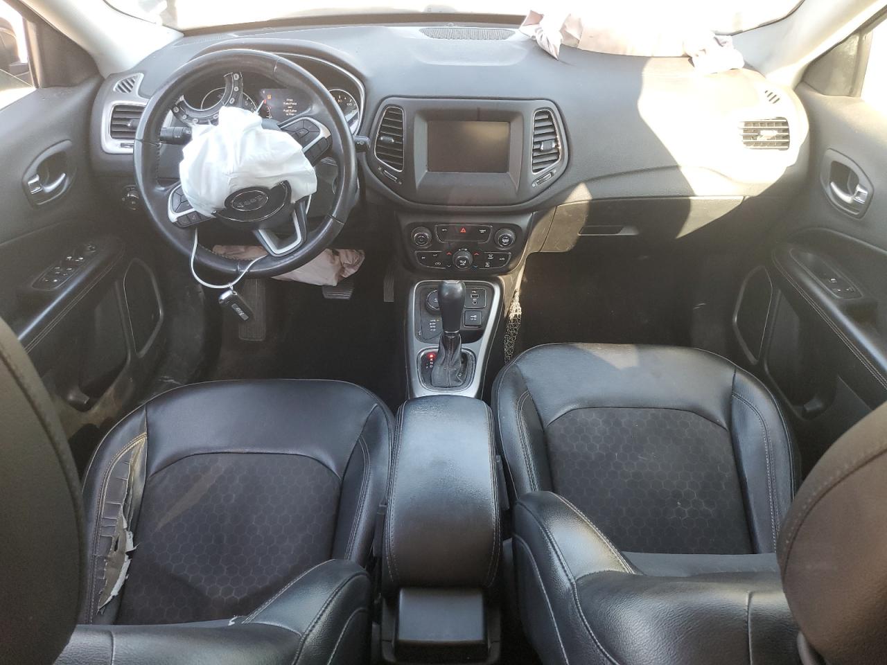 JEEP COMPASS LATITUDE