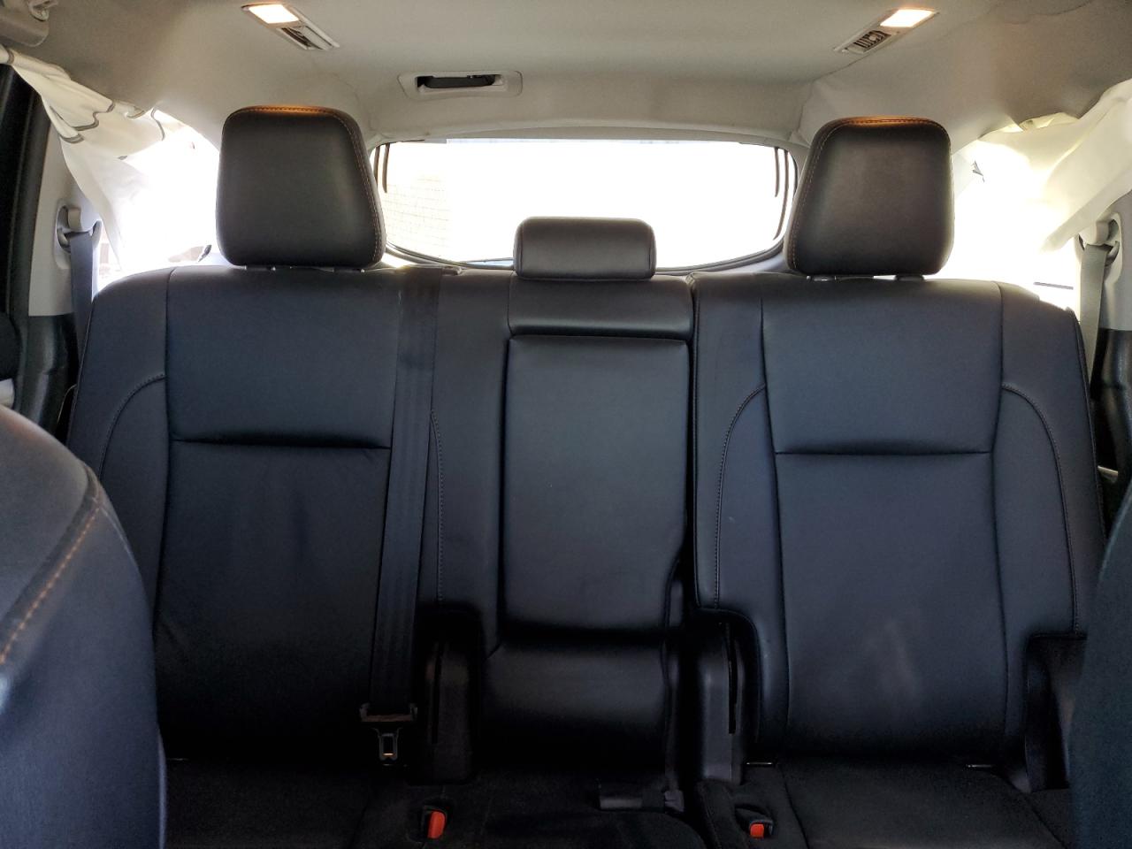 TOYOTA HIGHLANDER SE