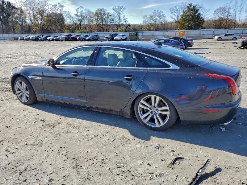 2013 JAGUAR XJL PORTFO #3298113143