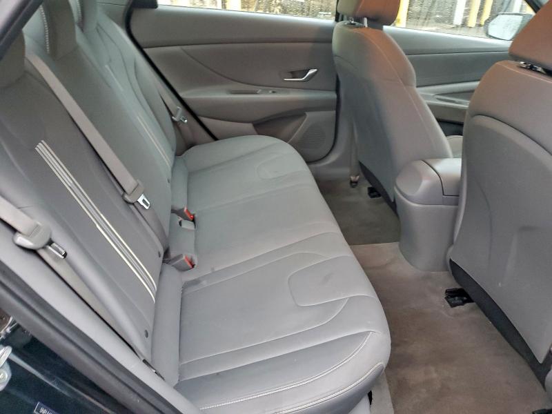 2023 HYUNDAI ELANTRA SE #3303724420