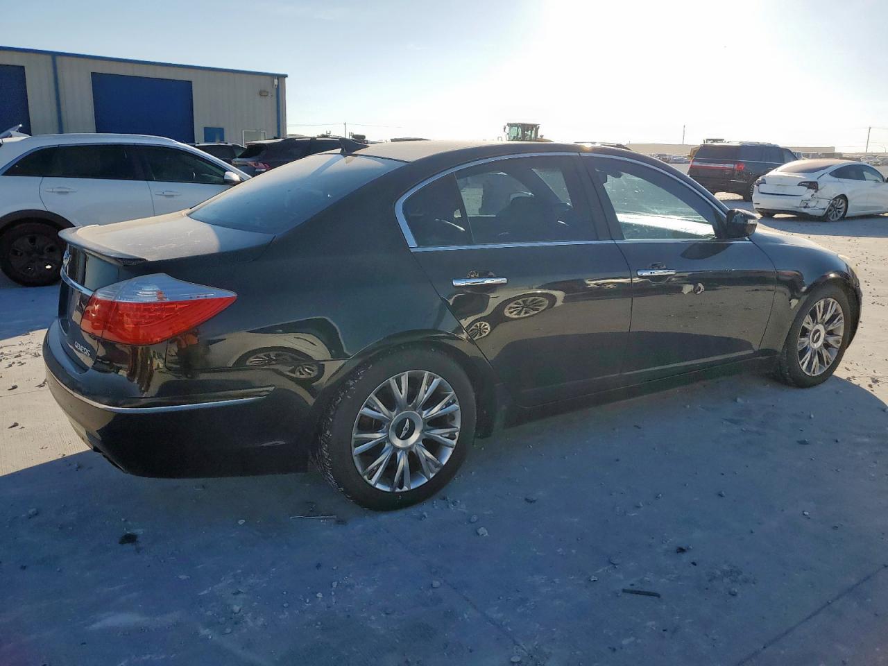 HYUNDAI GENESIS 3.8L