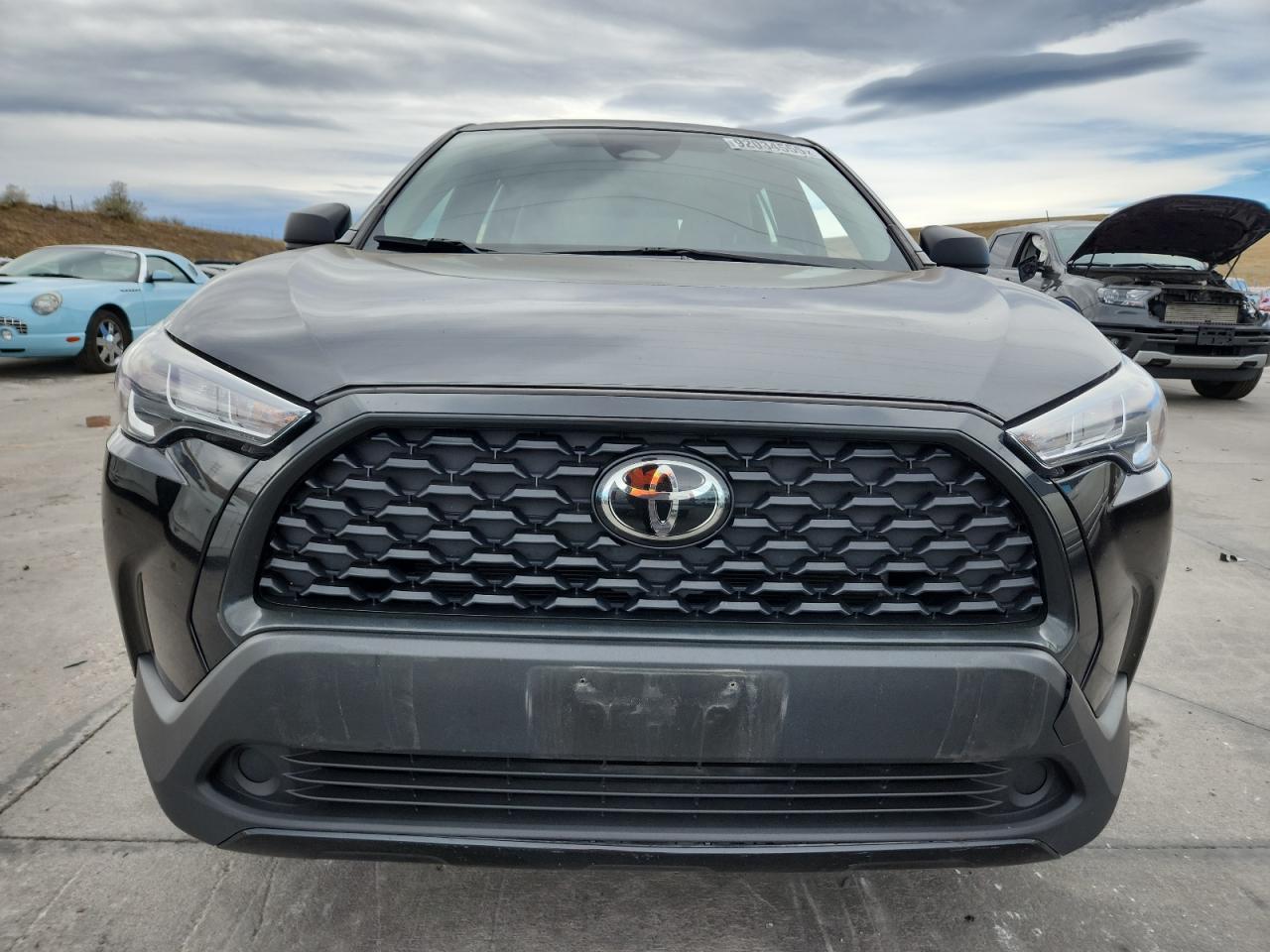 TOYOTA COROLLA CROSS L