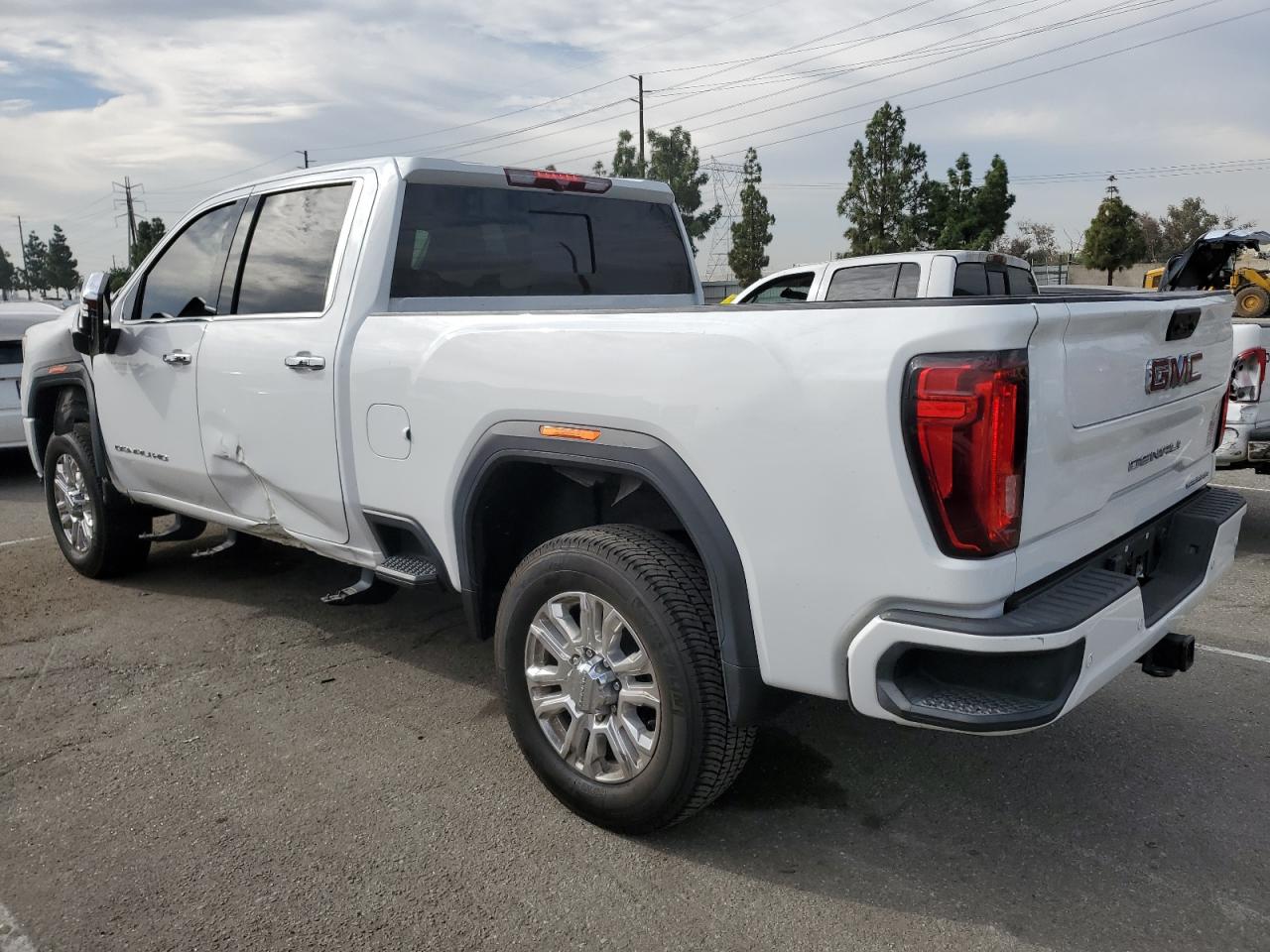 GMC SIERRA K2500 DENALI
