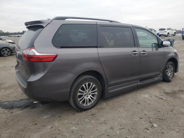 2020 TOYOTA SIENNA XLE #3301847428