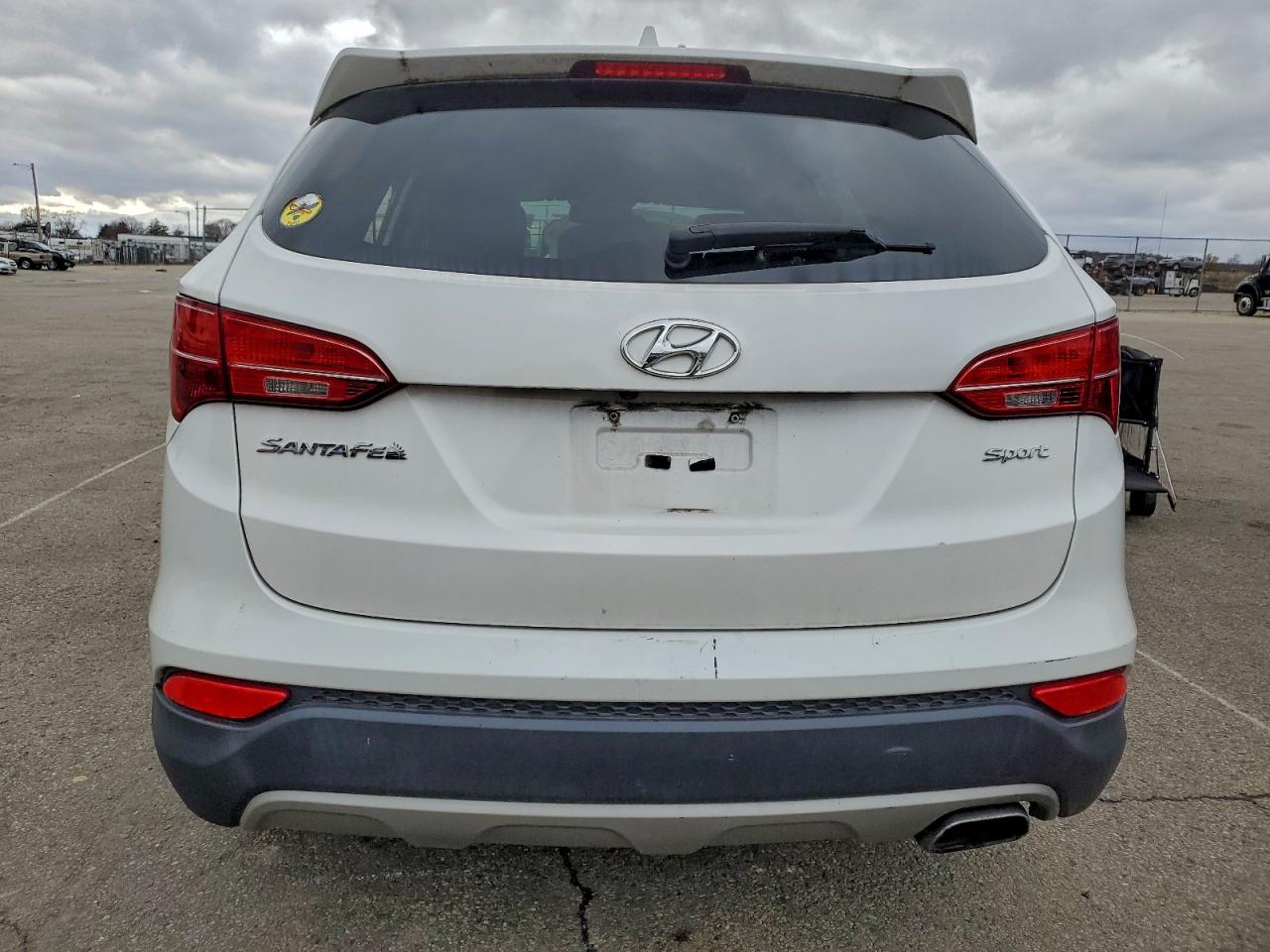Lot #3309287634 2014 HYUNDAI SANTA FE S