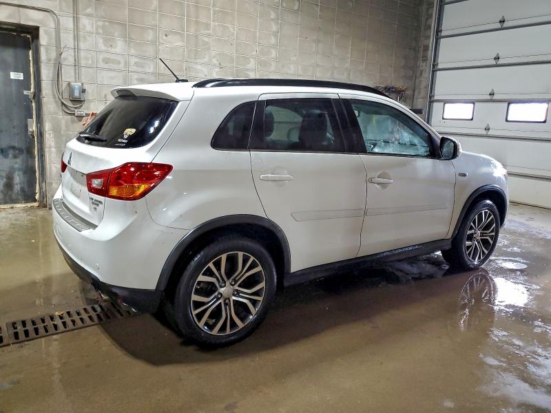 2016 MITSUBISHI OUTLANDER #3302658017