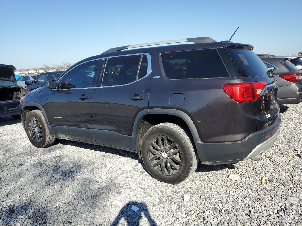 GMC ACADIA SLT-1