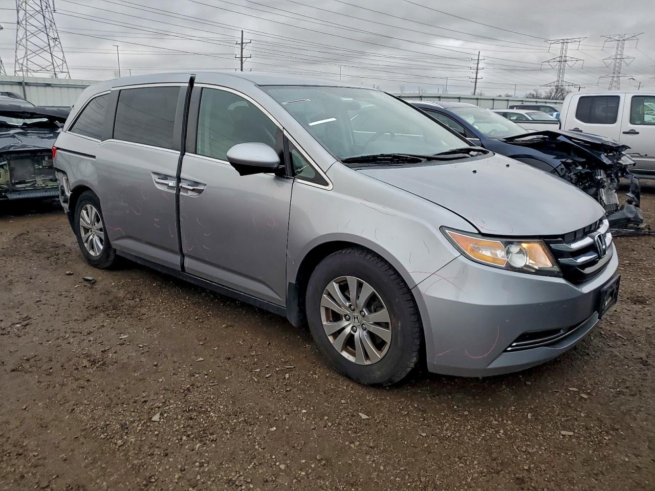 Lot #3302803969 2016 HONDA ODYSSEY SE