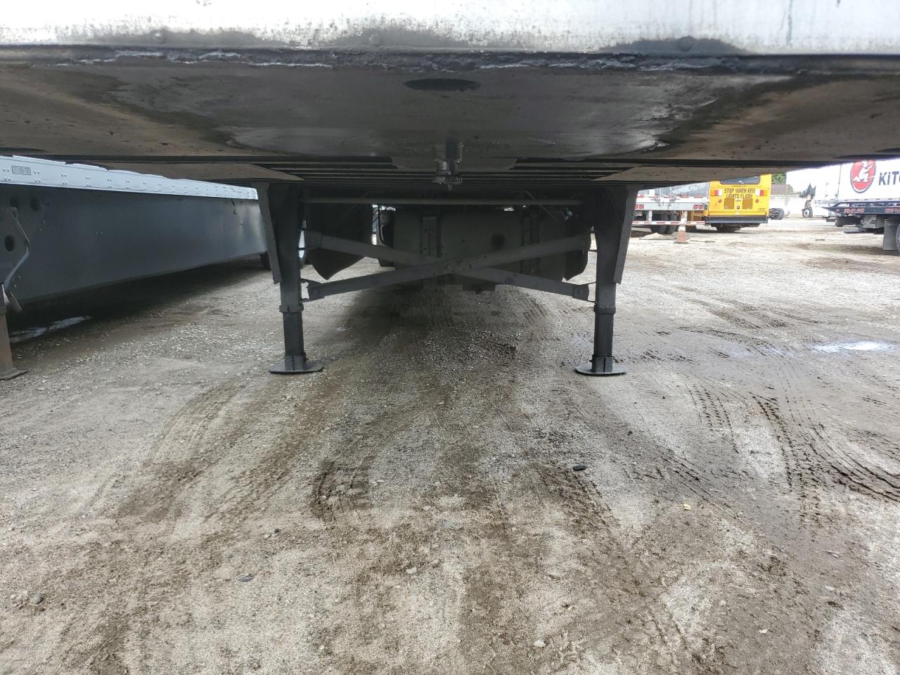 Lot #3302930615 2006 UTILITY VS2RA