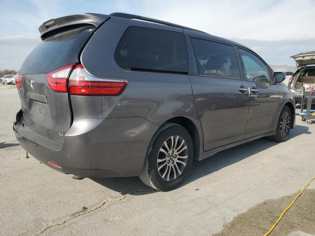2019 TOYOTA SIENNA XLE #3296260427
