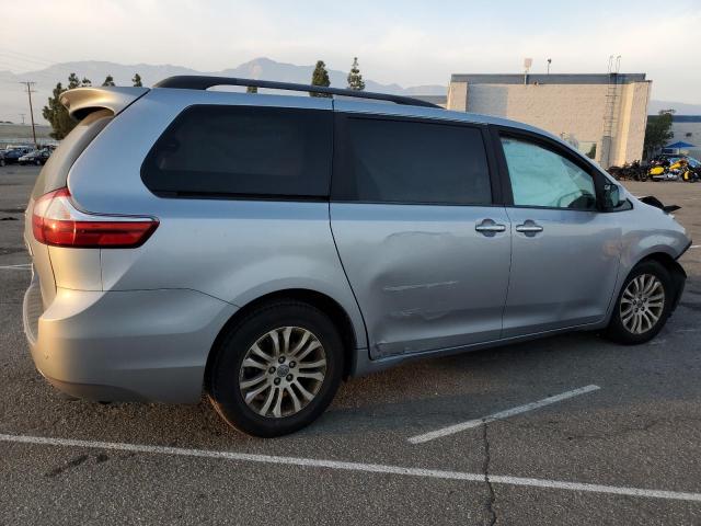 2017 TOYOTA SIENNA XLE #3308434281