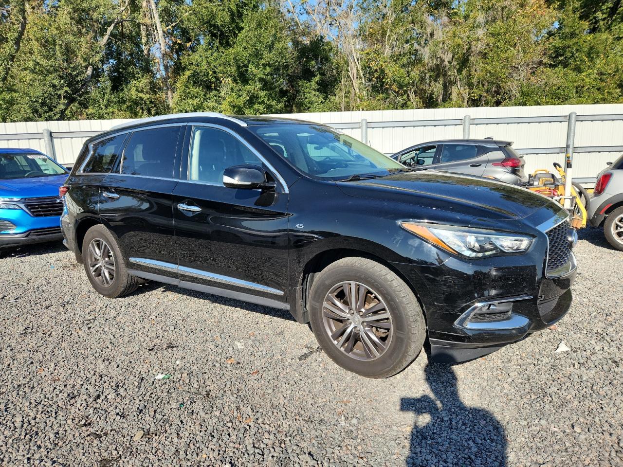 INFINITI QX60 LUXE