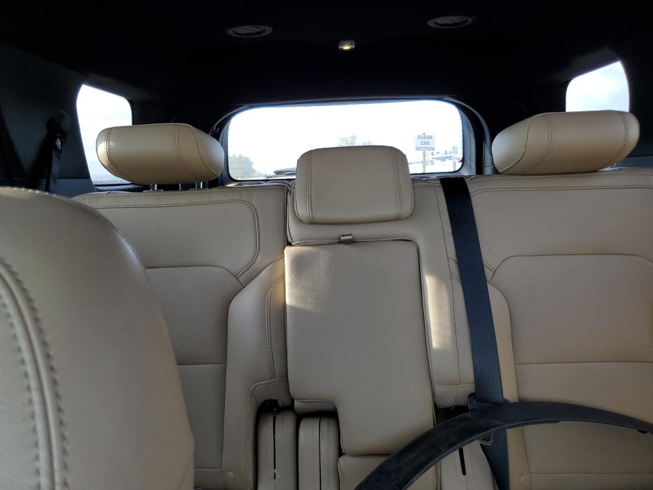 FORD EXPLORER LIMITED