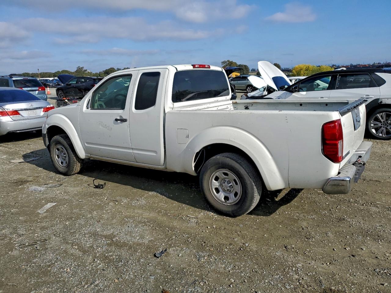 NISSAN FRONTIER S