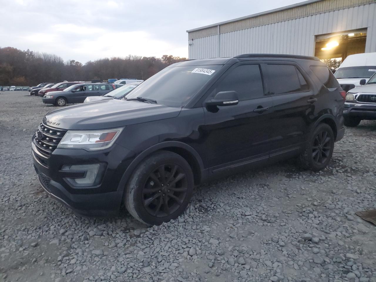 FORD EXPLORER XLT