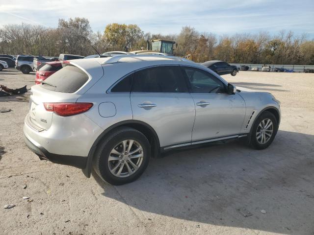 2009 INFINITI FX35 #3301597623