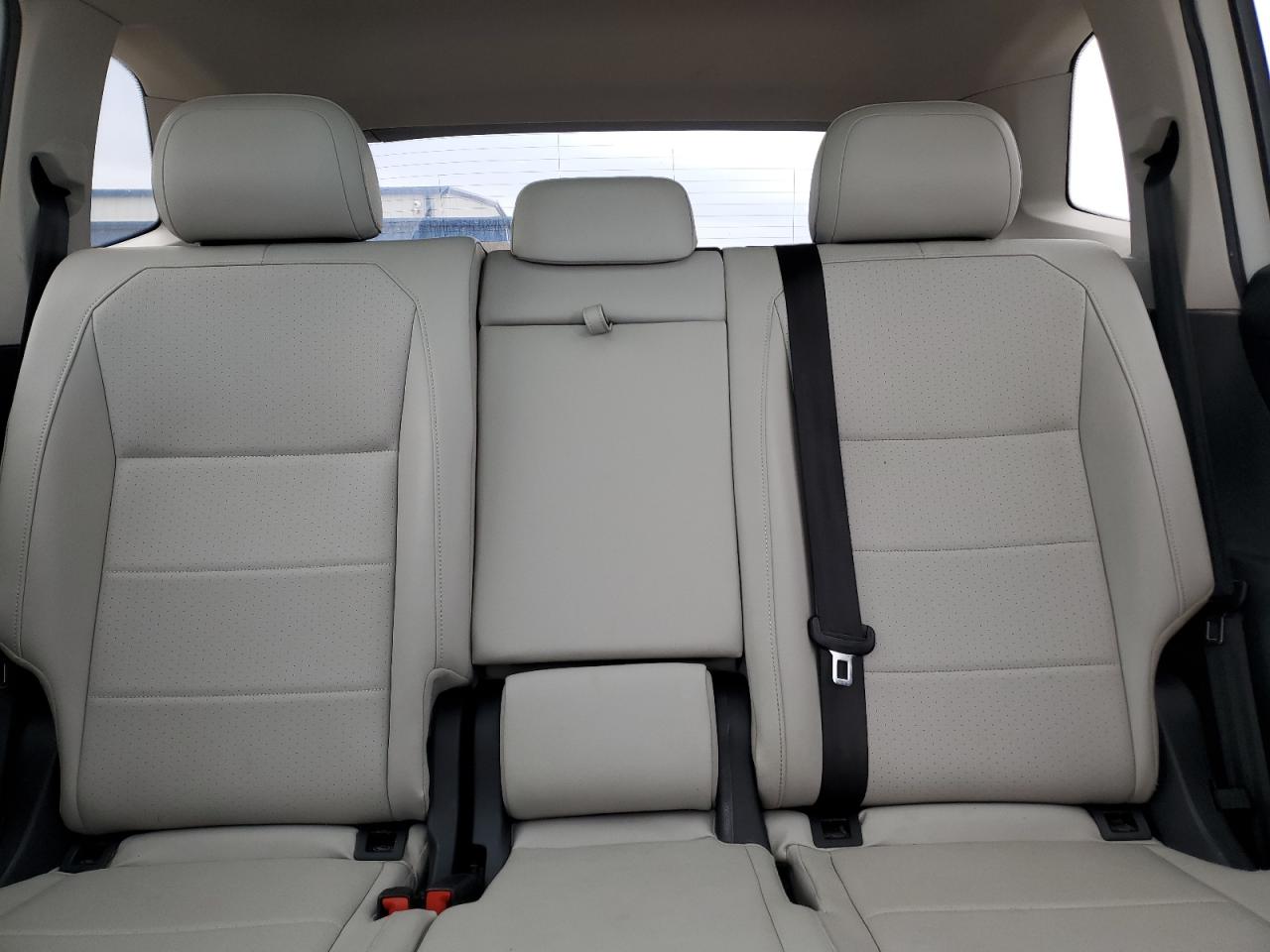 VOLKSWAGEN TIGUAN SE