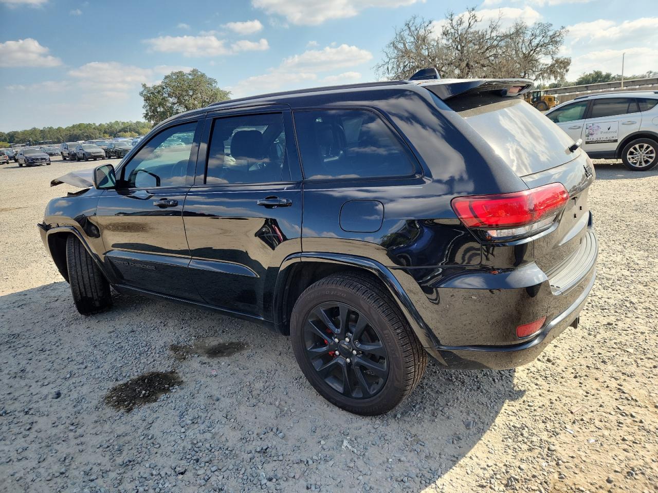 JEEP GRAND CHEROKEE LAREDO