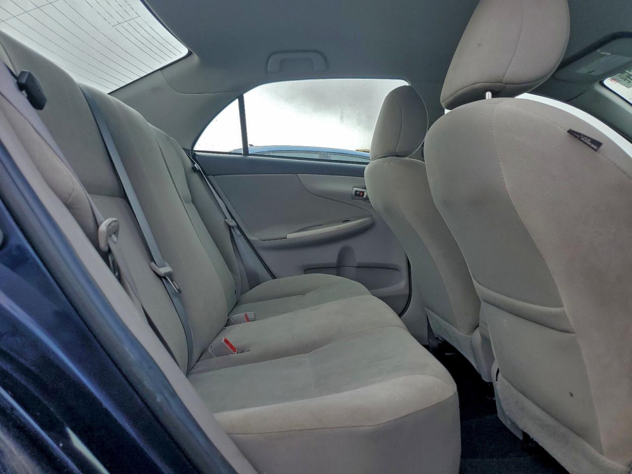 Lot #3302715013 2011 TOYOTA COROLLA BA