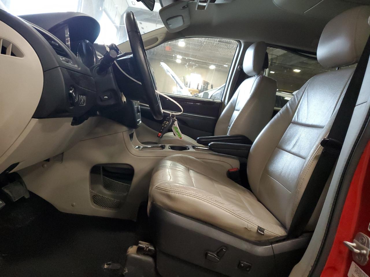 DODGE GRAND CARAVAN CREW