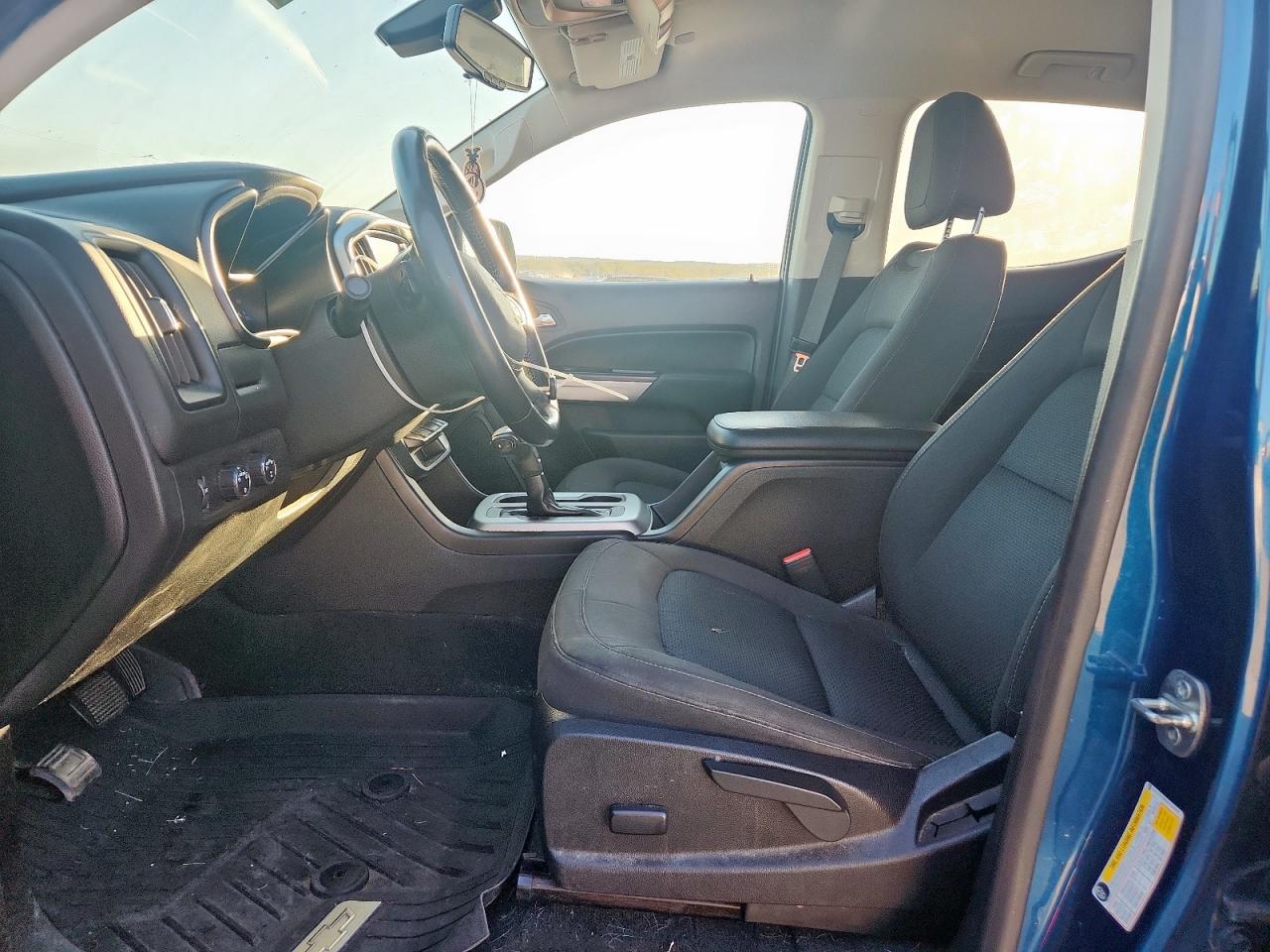 CHEVROLET COLORADO LT