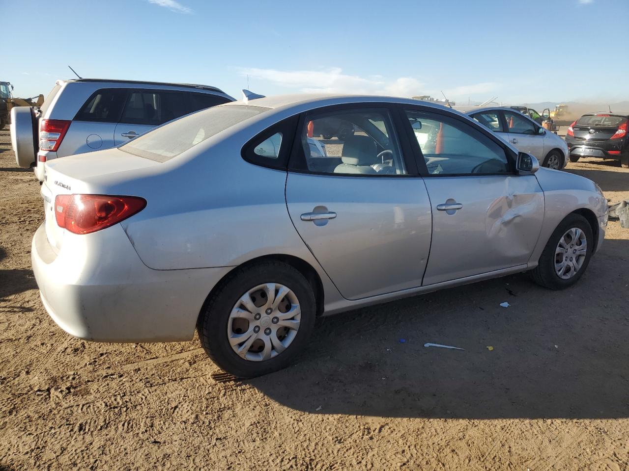 HYUNDAI ELANTRA BLUE