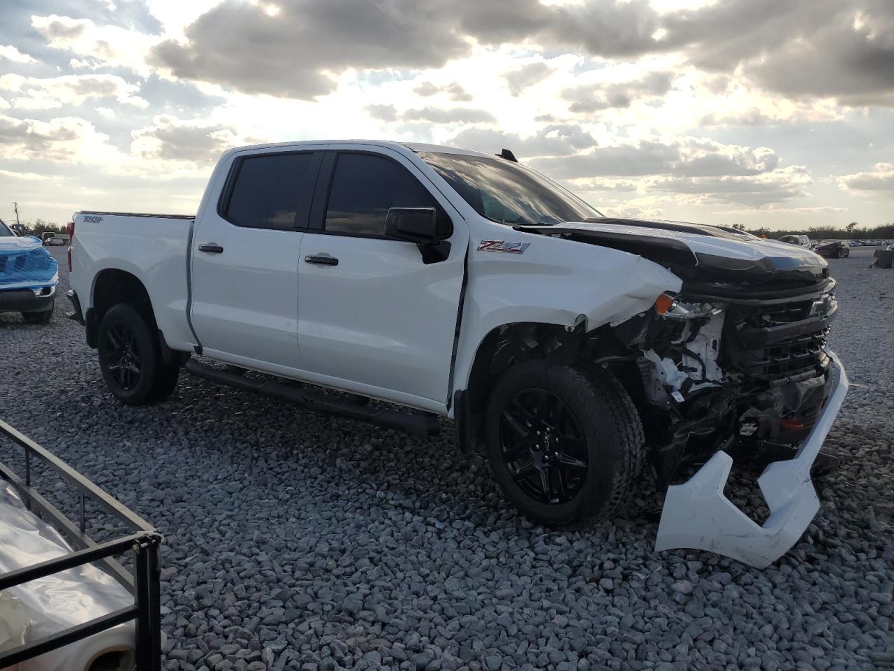 CHEVROLET SILVERADO K1500 LT TRAIL BOSS