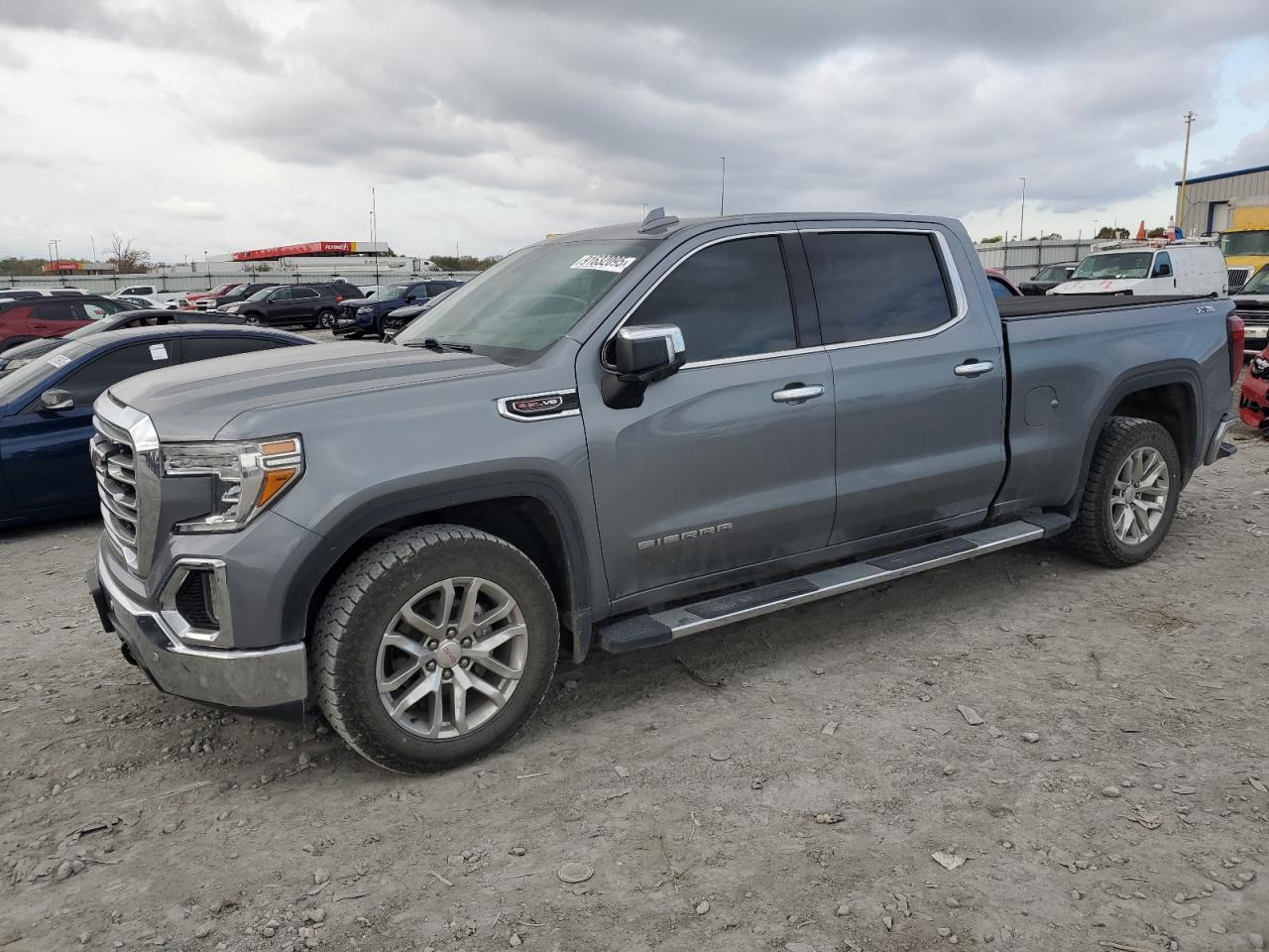 GMC SIERRA K1500 SLT