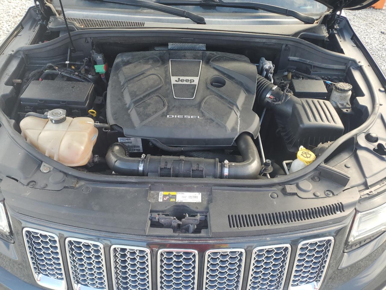 JEEP GRAND CHEROKEE SUMMIT