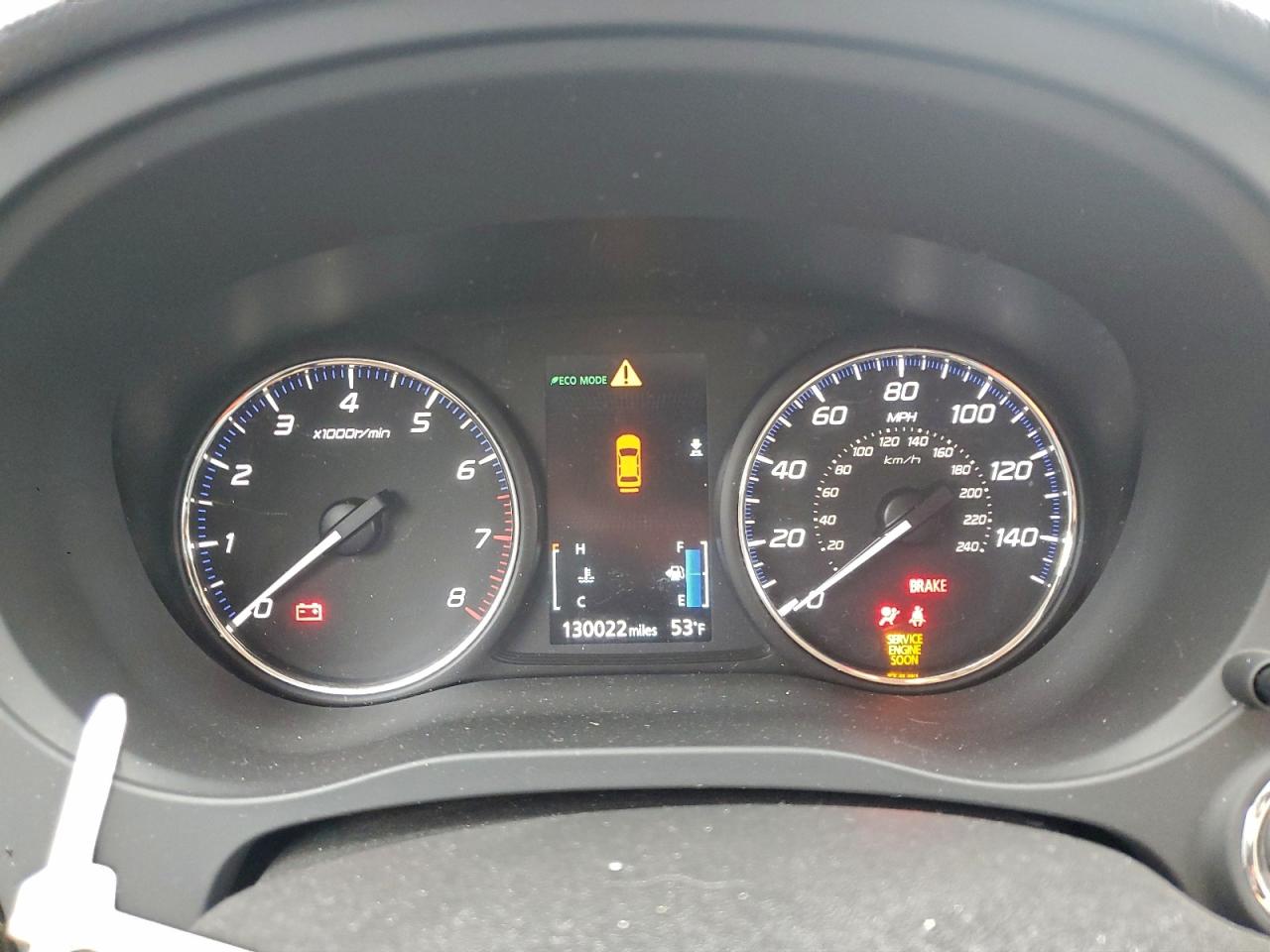 MITSUBISHI OUTLANDER SE