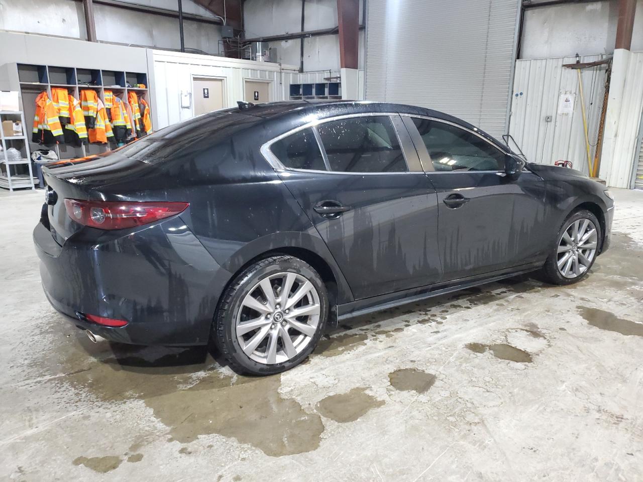 MAZDA 3 PREFERRED