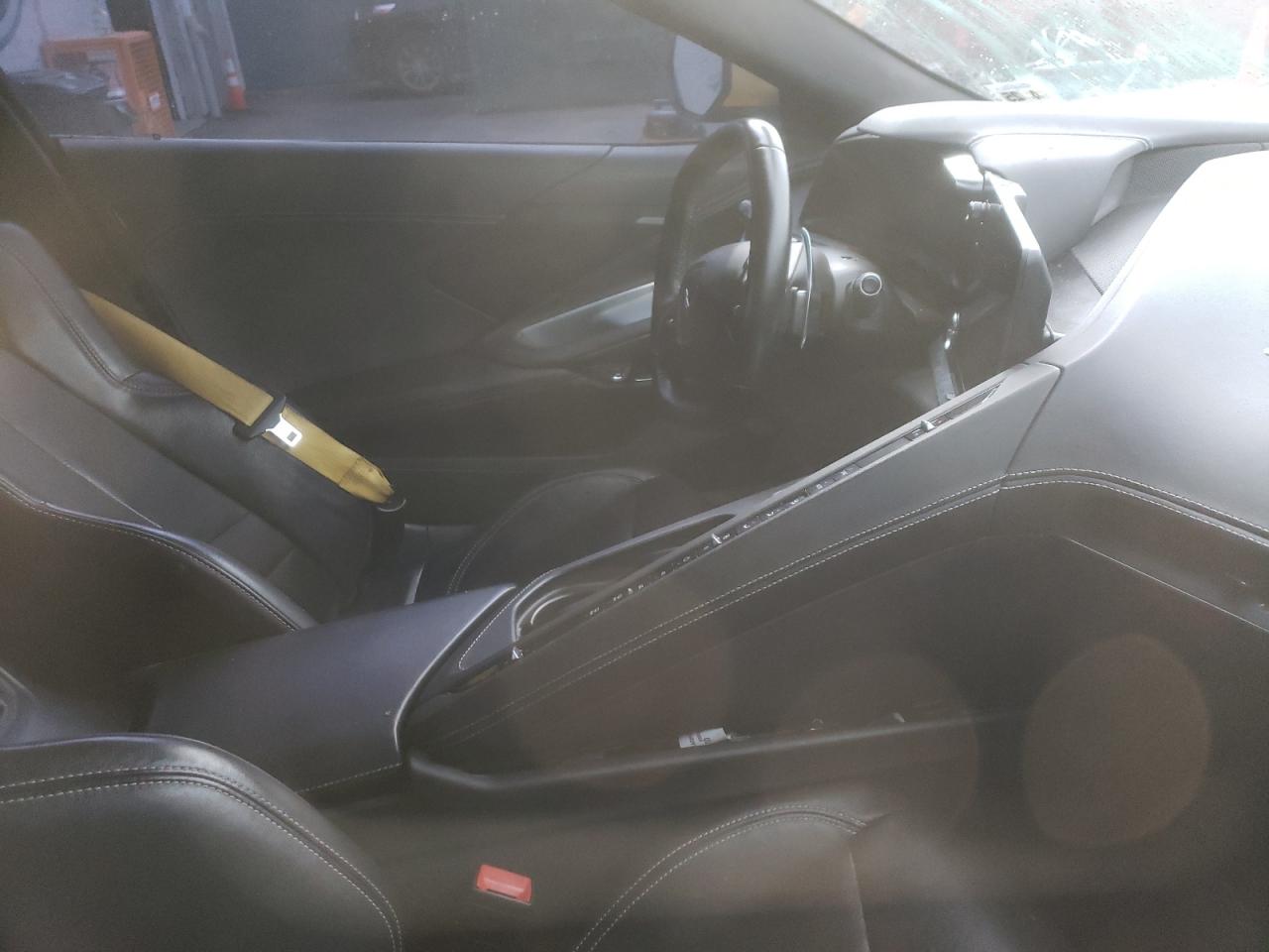 CHEVROLET CORVETTE STINGRAY 1LT