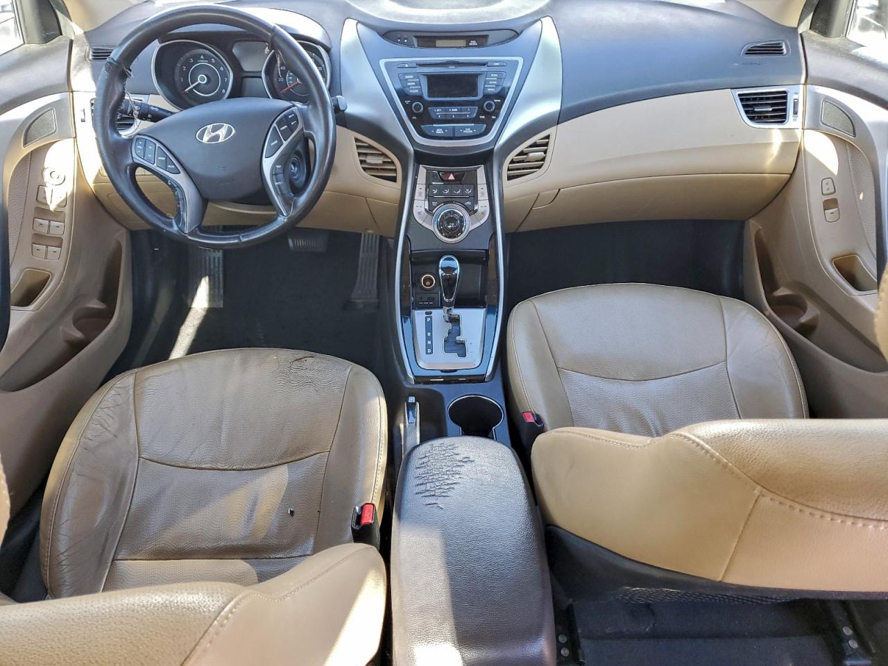 HYUNDAI ELANTRA GLS
