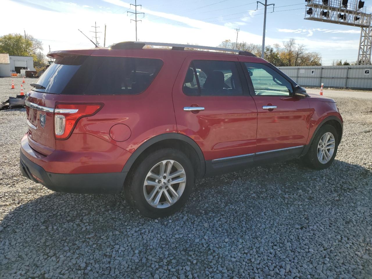 FORD EXPLORER XLT