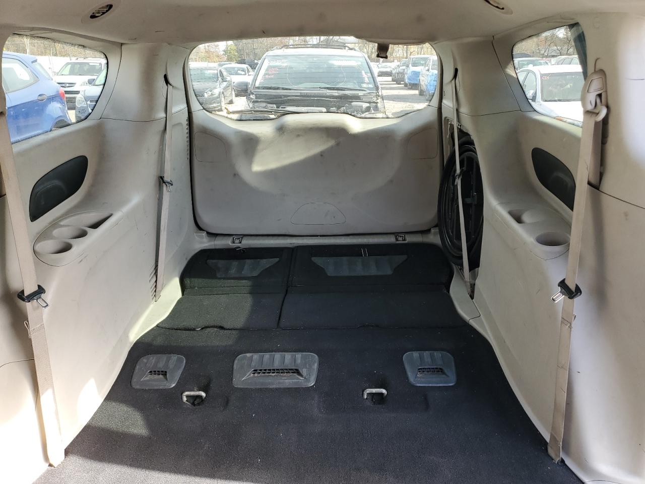 CHRYSLER VOYAGER LXI