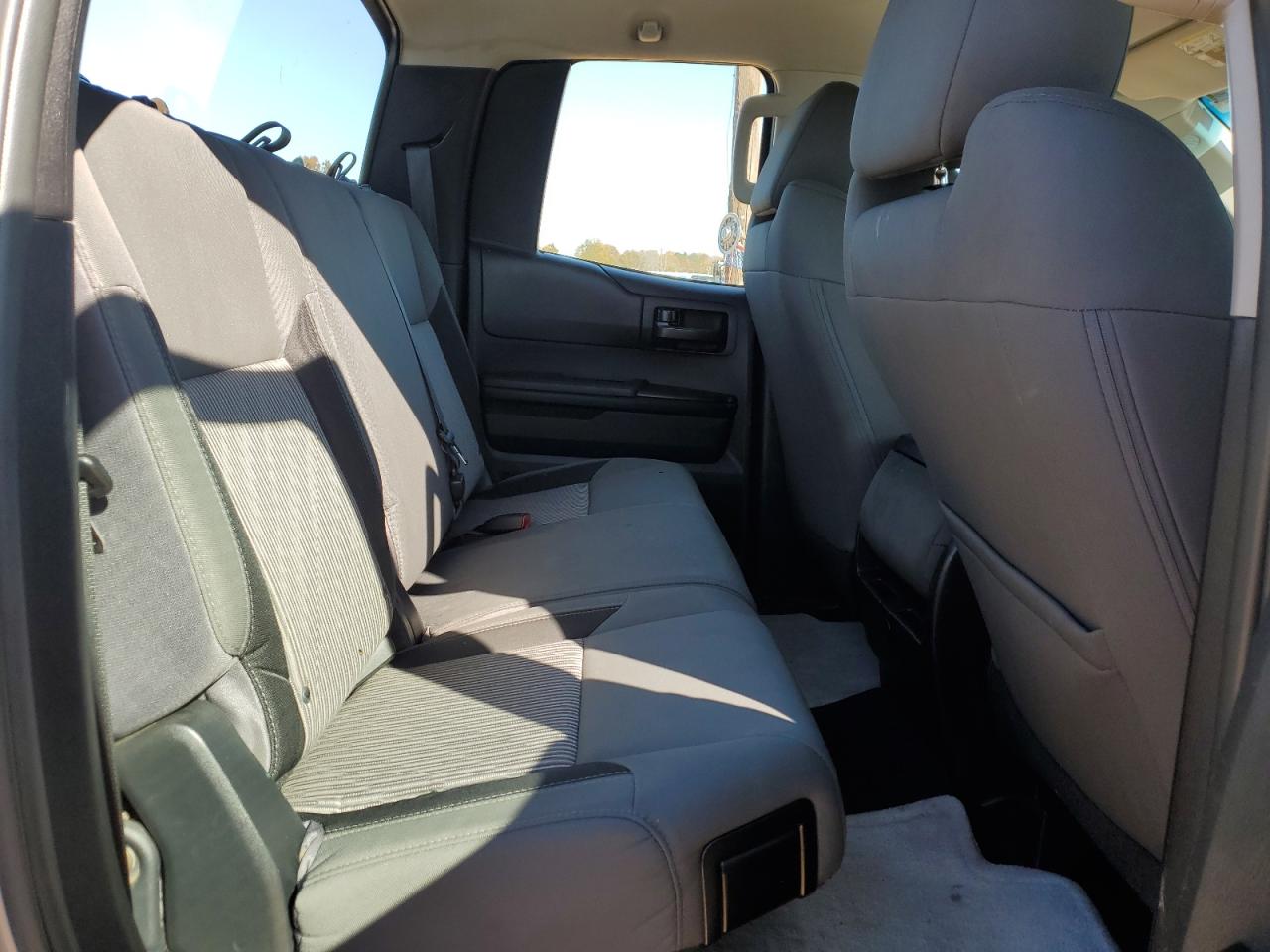 Lot #3308388307 2015 TOYOTA TUNDRA DOU