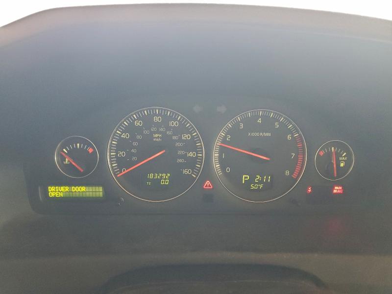 2004 VOLVO XC70 #3296996825