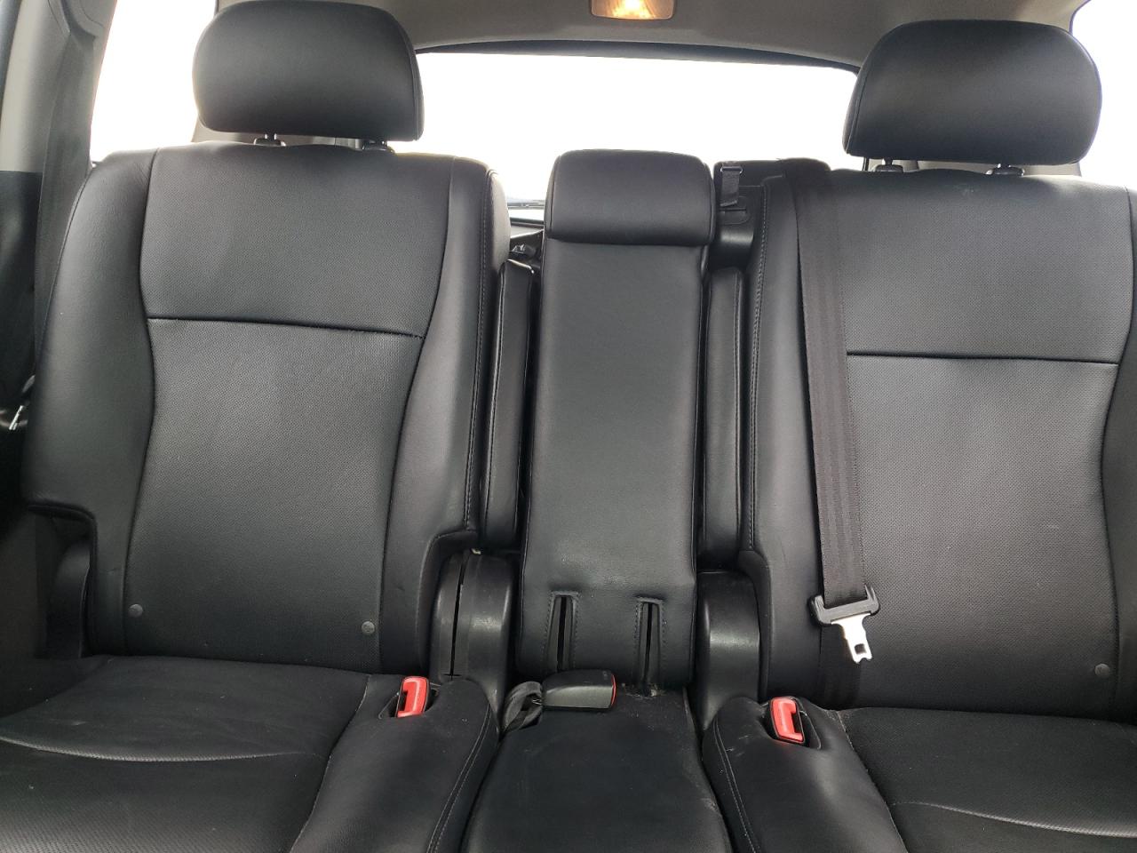 TOYOTA HIGHLANDER LIMITED