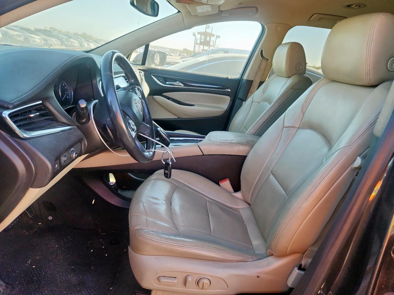 BUICK ENCLAVE ESSENCE