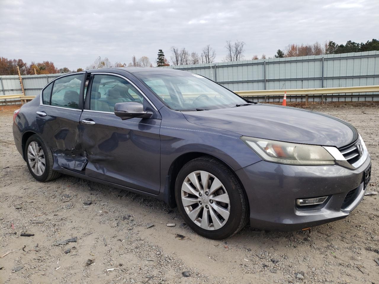 Lot #3301791373 2013 HONDA ACCORD EX