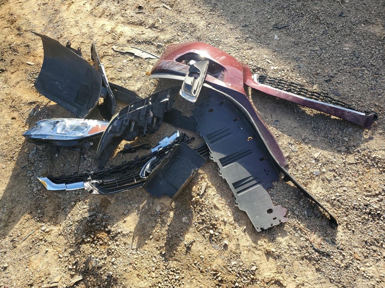 Lot #3301791364 2015 CHEVROLET MALIBU 2LT