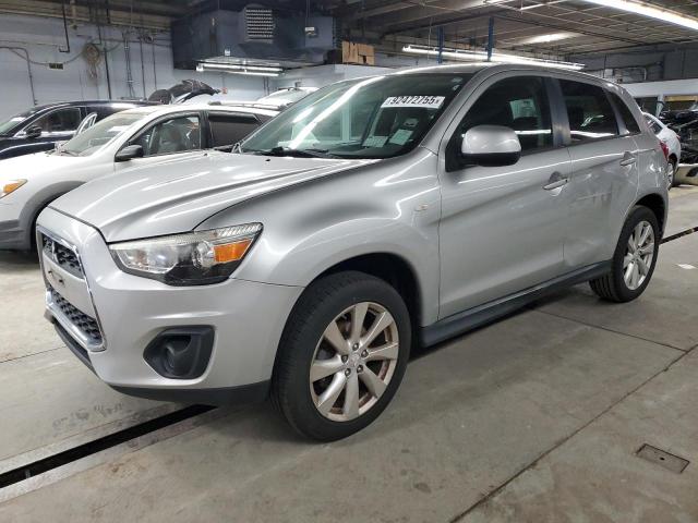 Global Auto Auctions: 2015 MITSUBISHI OUTLANDER