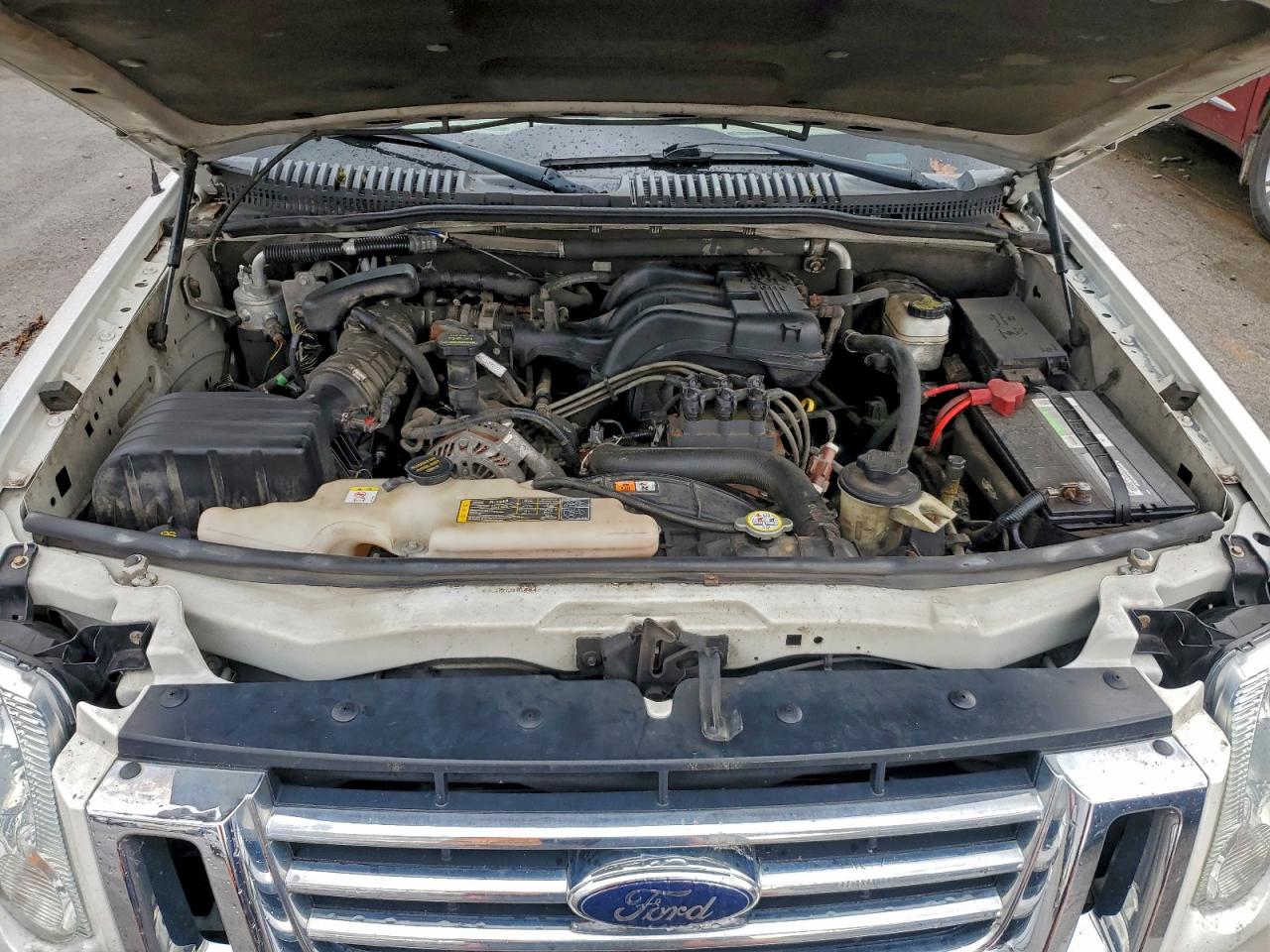 FORD EXPLORER EDDIE BAUER