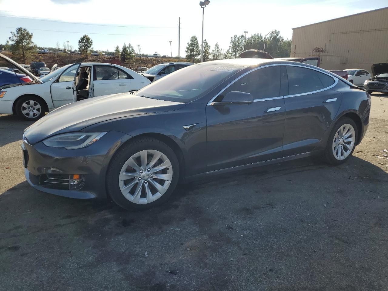 TESLA MODEL S